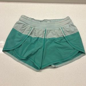 Two tone Lululemon shorts